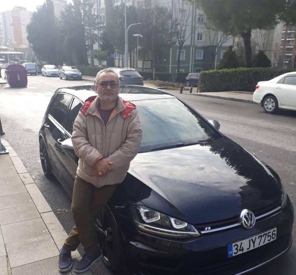 Küçükçekmece'de yol verme tartışması sonrası çıkan kavgayı izleyen bir kişiye