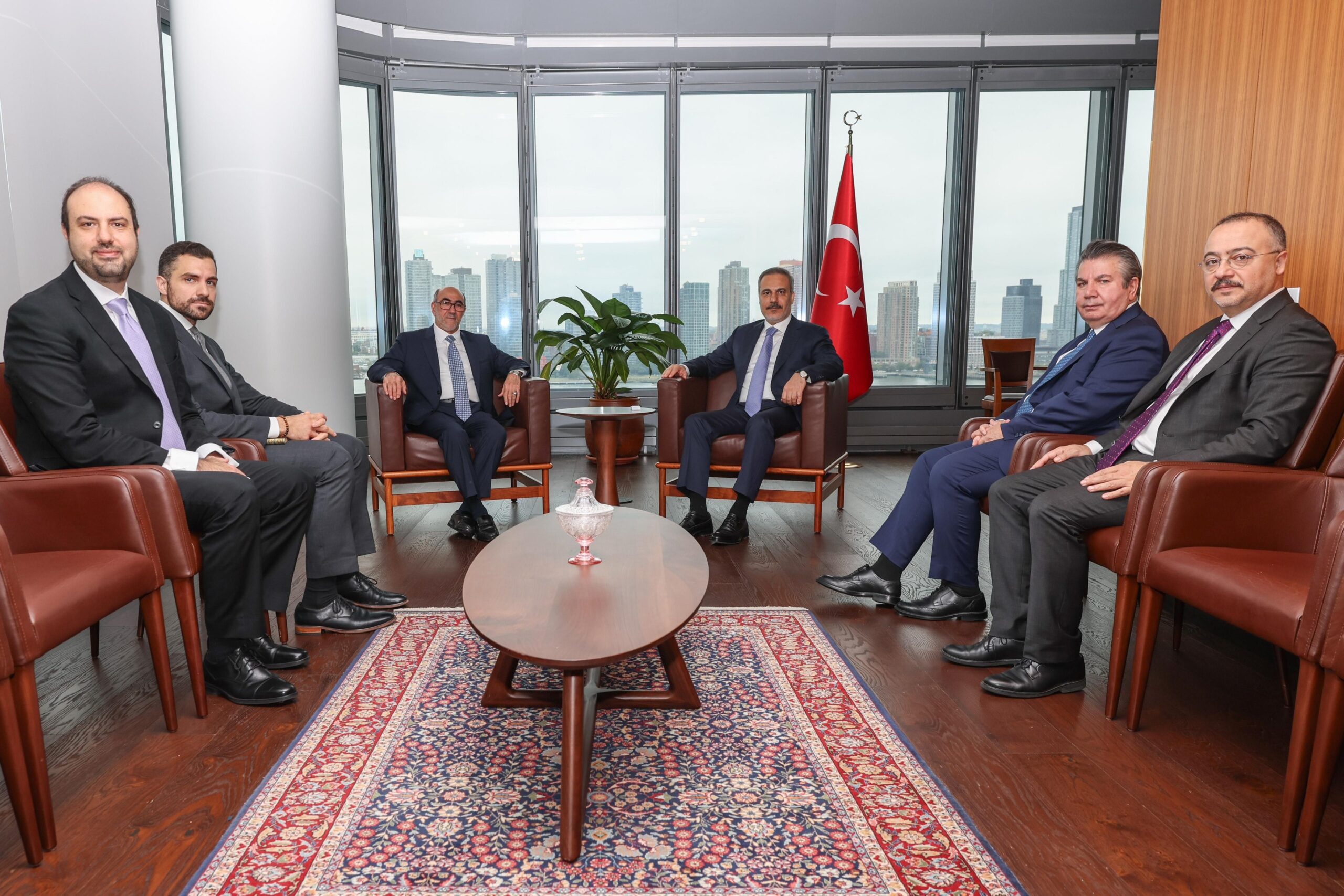 Dışişleri Bakanı Hakan Fidan, New York’taki Türkevi’nde ABD Müslüman Kuruluşlar