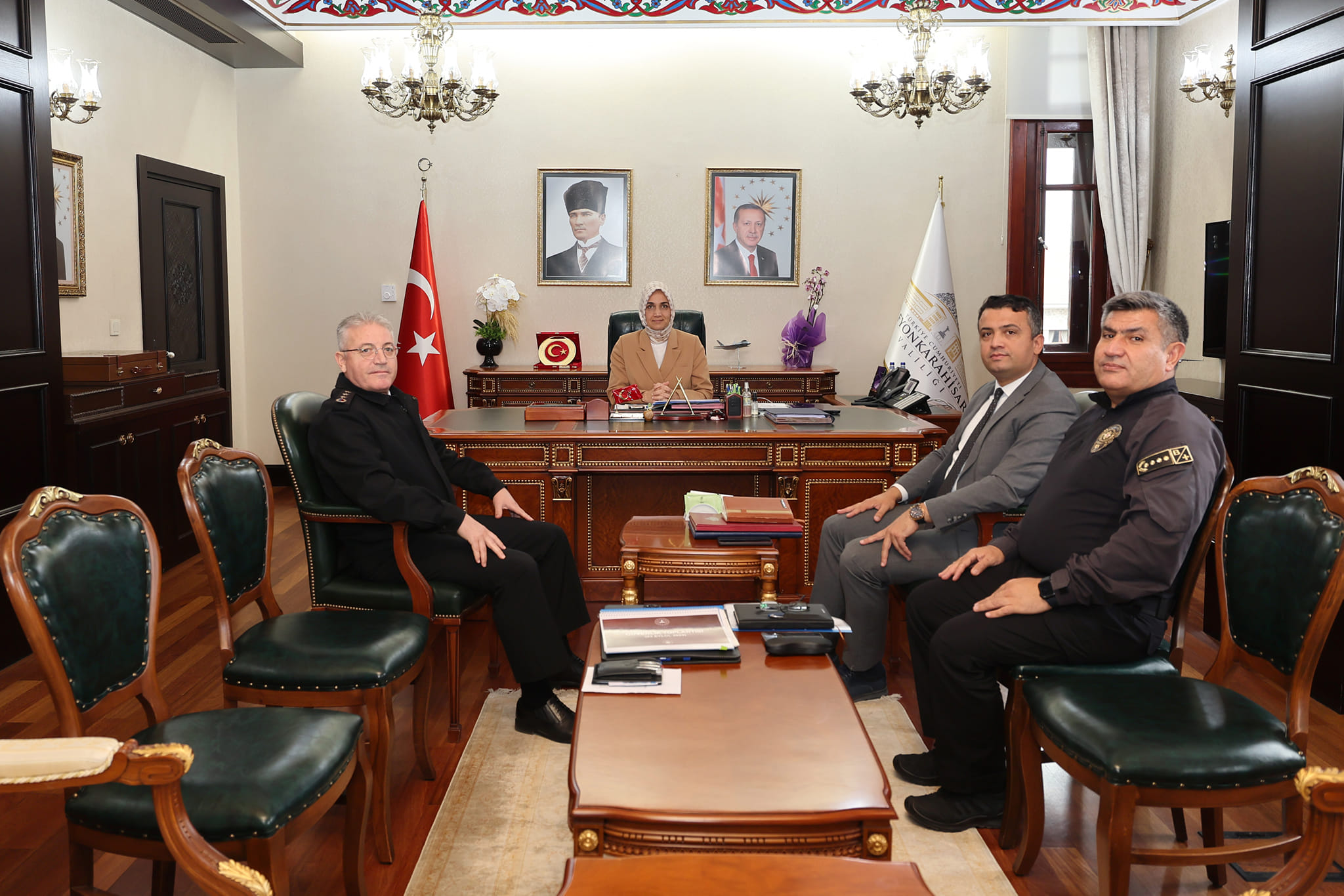 Afyonkarahisar Valisi Doç. Dr. Kübra Güran Yiğitbaşı başkanlığında Vali Yardımcısı