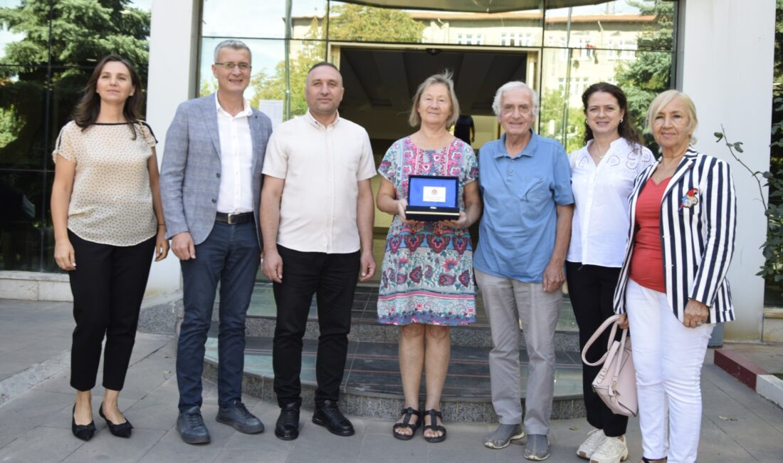   İngiltere’den bir heyet Afyonkarahisar’a geldi. İngiliz Nöroloji Uzmanı Doktor