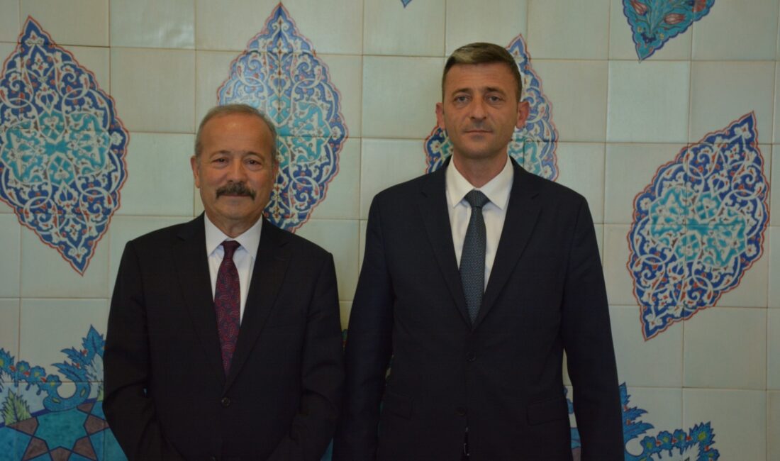 Sinanpaşa Belediye Başkanı Tolga Yıldırım, Sinanpaşa ilçesi ile Kılınçarslan Kasabası