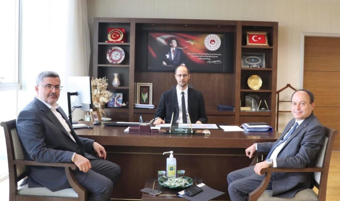 Kentsel Dönüşüm Başkanlığı’na ziyaret AK Parti Afyonkarahisar Milletvekili Av. Ali Özkaya ve ATSO Yönetim