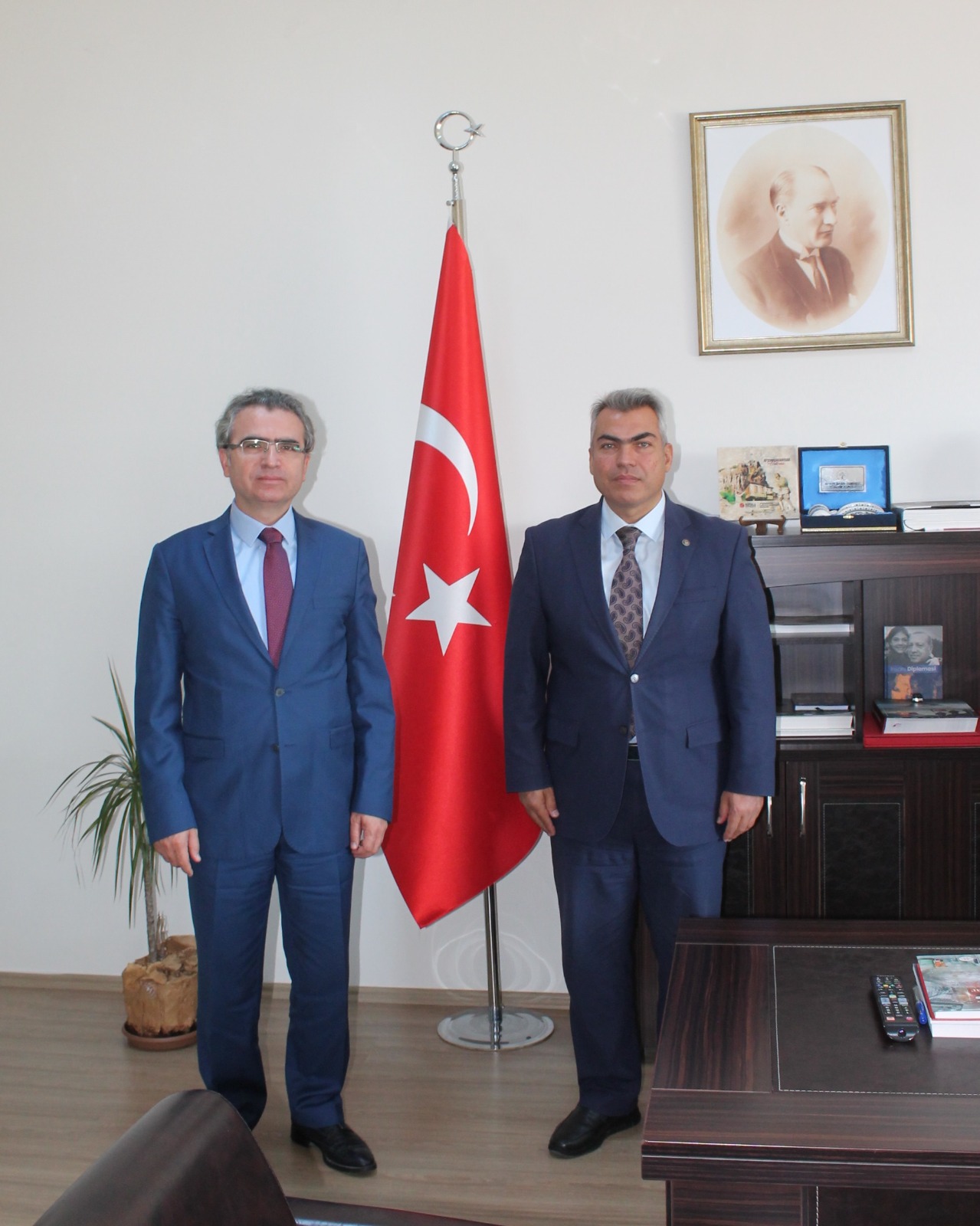 Afyonkarahisar Cumhuriyet Başsavcısı Fatih Karabacak, Cumhurbaşkanlığı İletişim Başkanlığı Bölge Müdürlüğünü