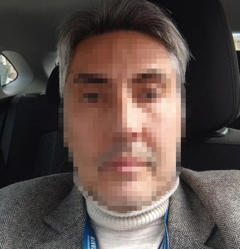 Konya’daki bir lisede görev yapan coğrafya öğretmeni 55 yaşındaki M.K.,