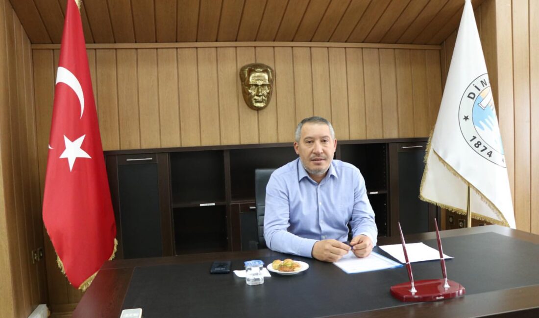 Dinar Belediyesi, Eylül ayı Belediye Meclis Toplantısı’nı gerçekleştirdi. Toplantıda, yöneticiler