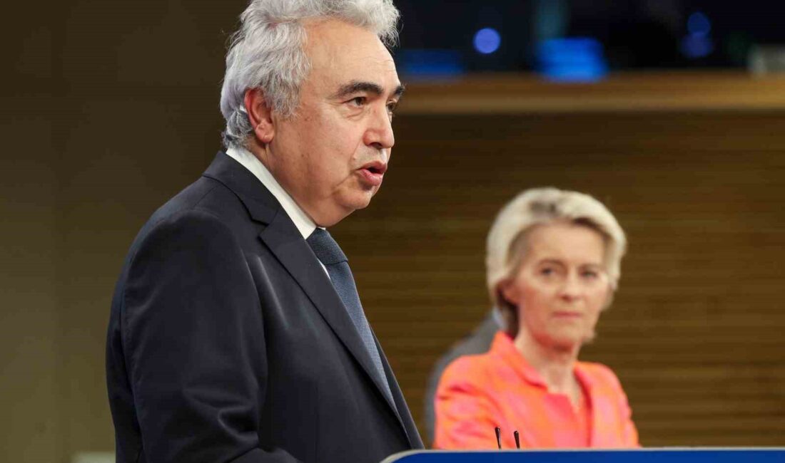 Avrupa Birliği Komisyonu Başkanı Ursula von der Leyen, Ukrayna’ya bu