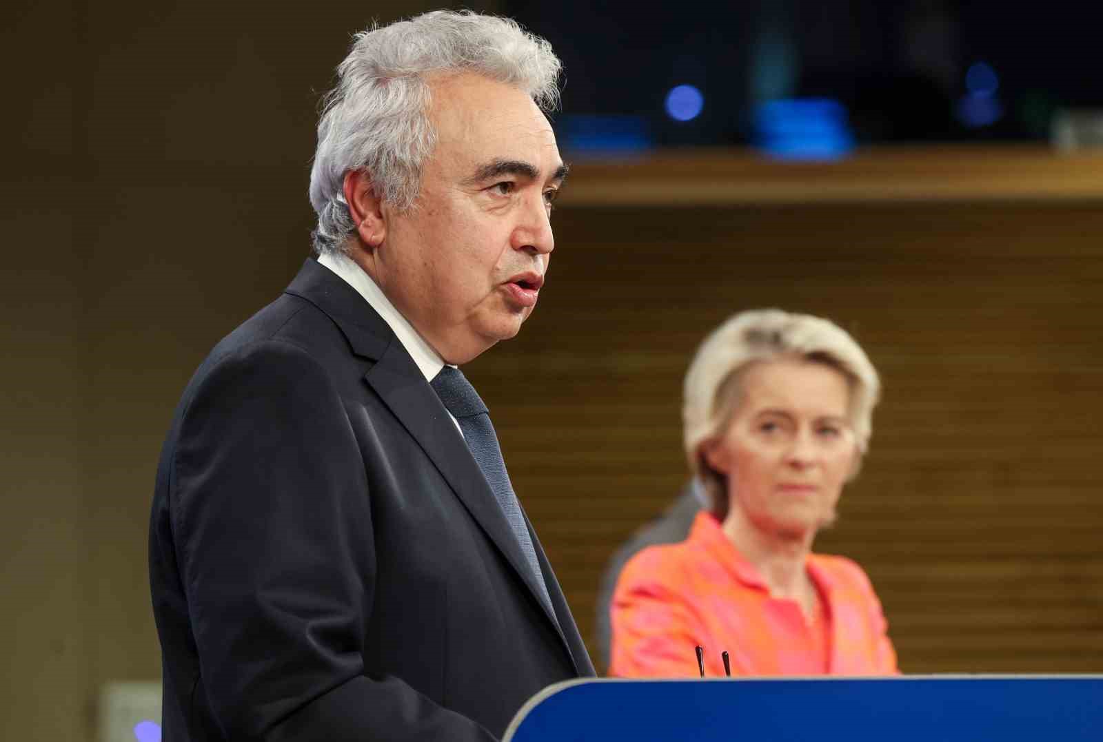 Avrupa Birliği Komisyonu Başkanı Ursula von der Leyen, Ukrayna’ya bu