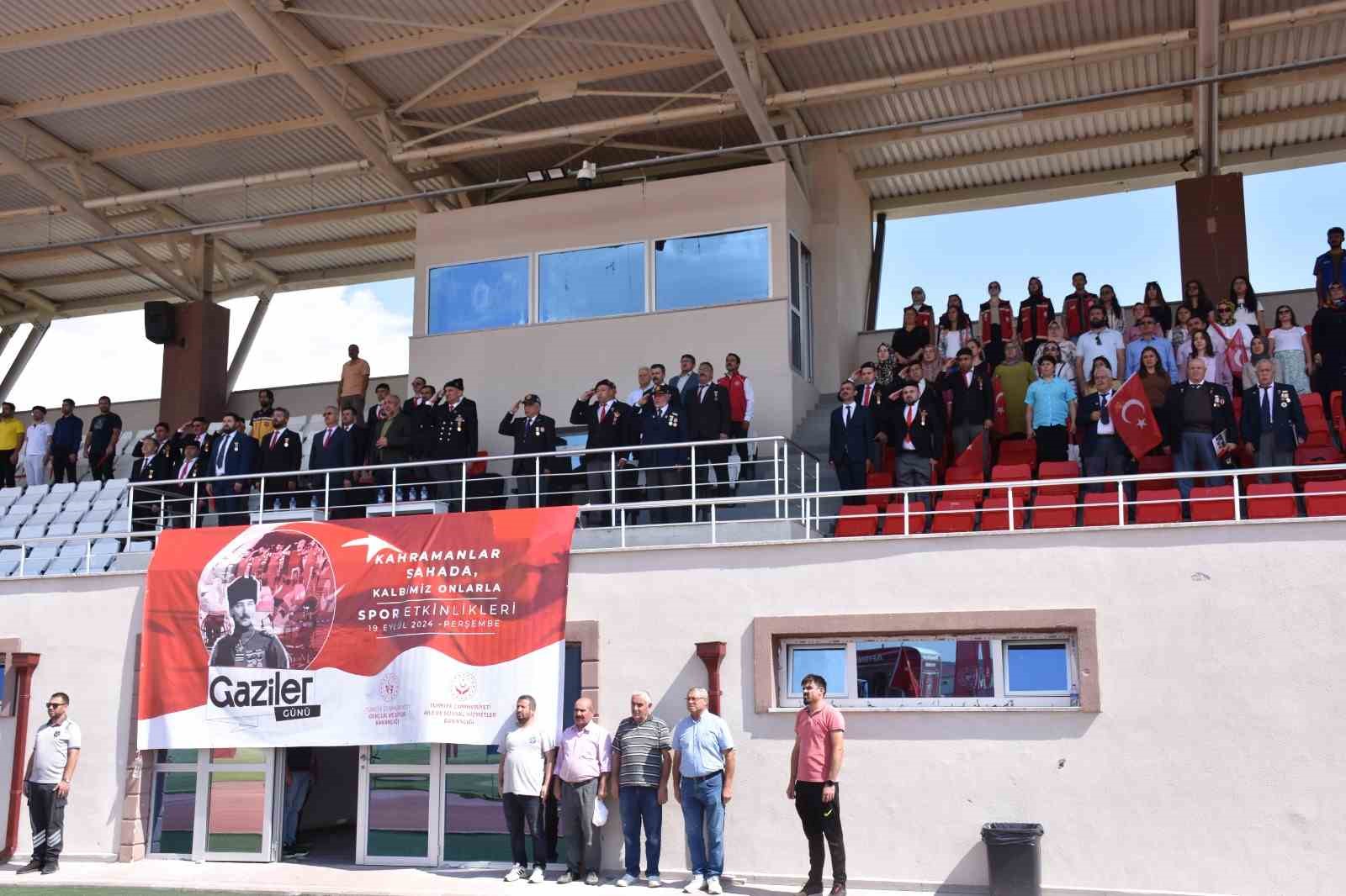 Afyonkarahisar Gençlik ve Spor İl Müdürlüğü ev sahipliğinde organize edilen