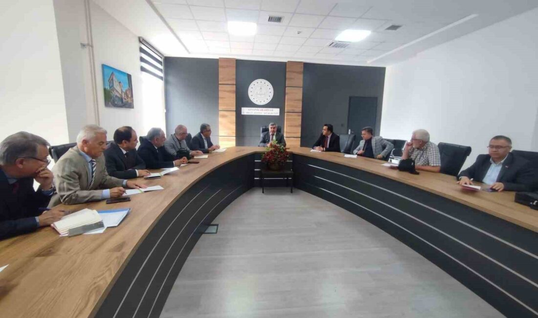 Afyonkarahisar İl Milli Eğitim Müdürlüğü tarafından ortaöğretim okullarının müdürleri ile