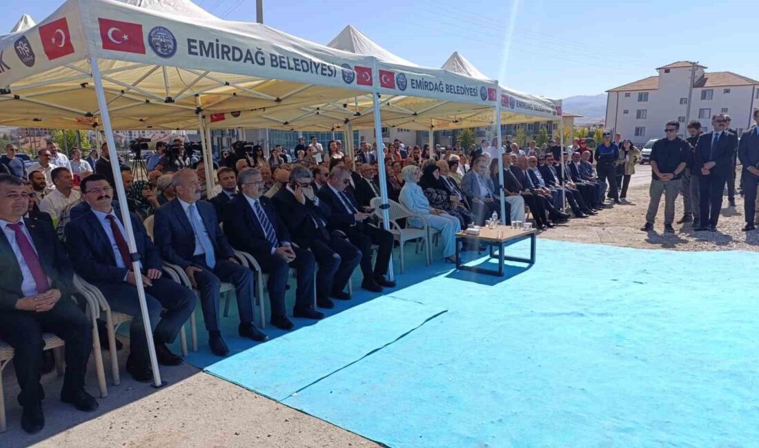 Aile ve Sosyal Hizmetler Bakanı Mahinur Özdemir Göktaş, bakanlığın çocuklarla
