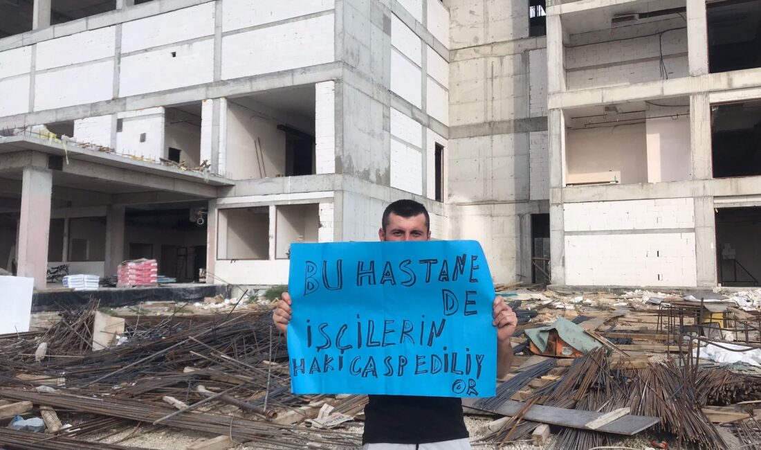 Afyonkarahisar’ın Bolvadin Yeni Devlet Hastanesi inşaatında çalışan bir gurup işçi,