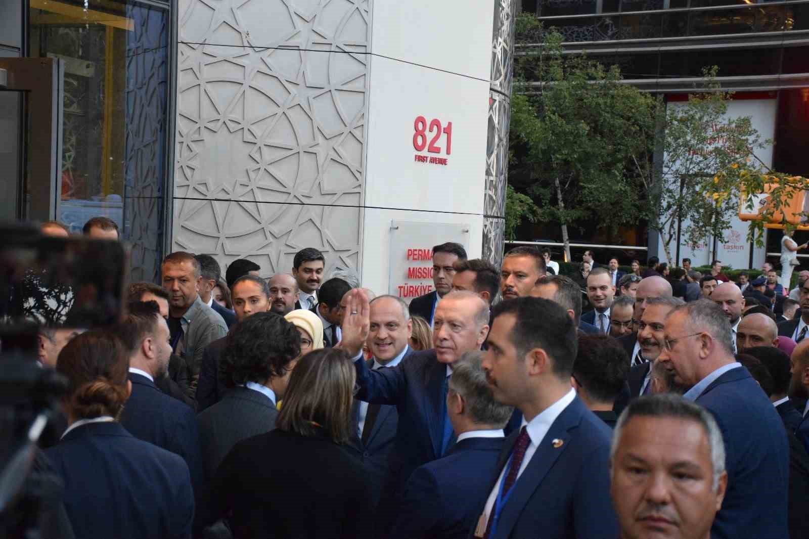 Birleşmiş Milletler (BM) 79’uncu Genel Kuruluna katılmak ve çeşitli temaslarda