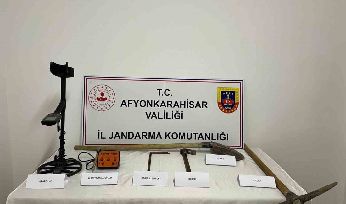 Define Avcıları Jandarma Tarafından Afyonkarahisar'da Suçüstü Yakalandı!
