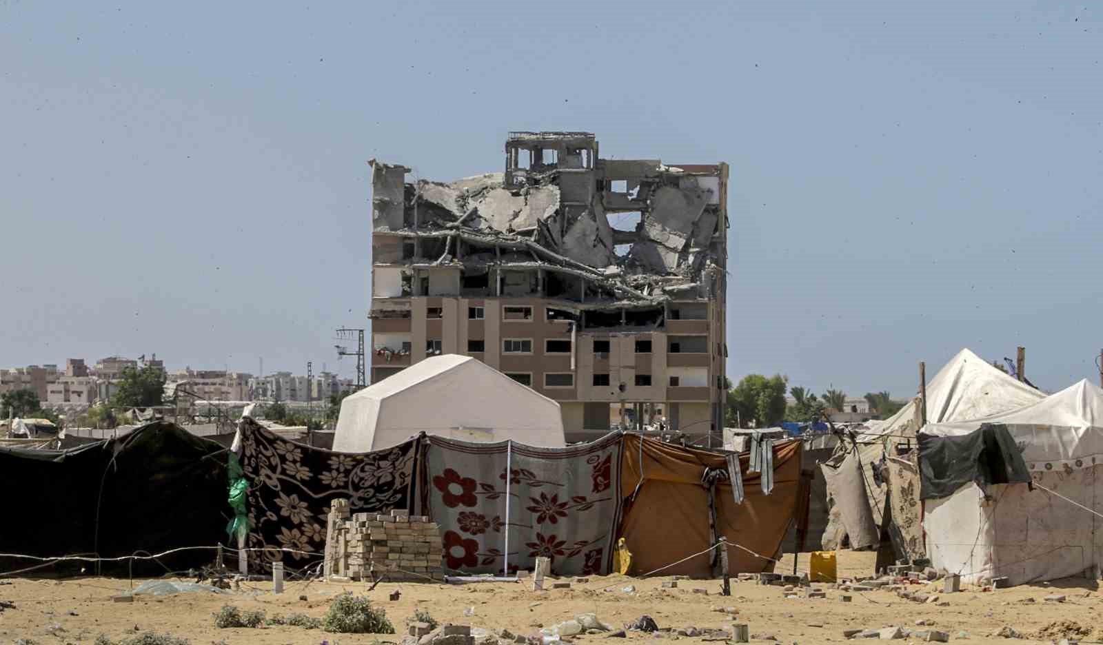 İsrail’in Gazze Şeridi’ne yönelik saldırılarında hayatını kaybedenlerin sayısı 41 bin