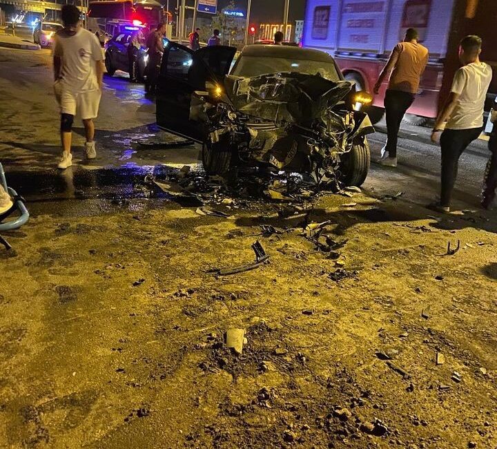 Afyonkarahisar’da ölümlü kaza! Afyonkarahisar’da halk otobüsü ile iki otomobilin karıştığı kazada 1 kişi