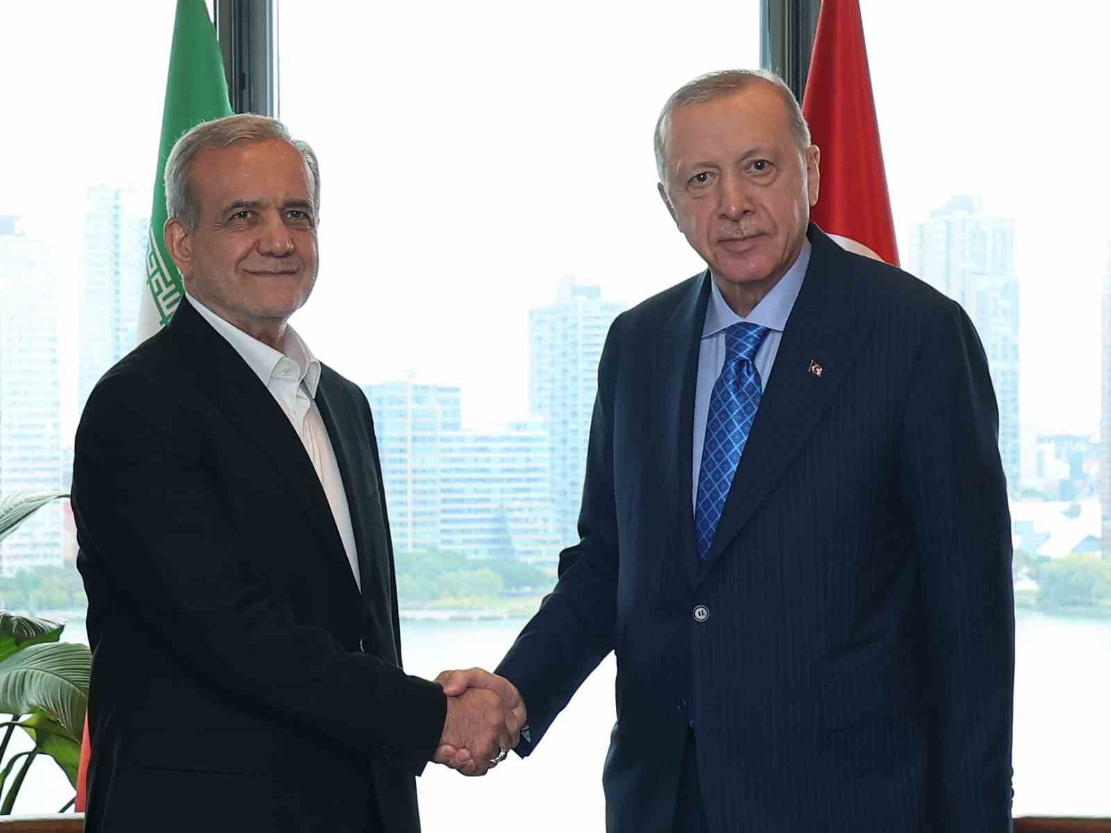 İran Cumhurbaşkanı Mesud Pezeşkiyan, “İran’ın nükleer silah yapmak gibi bir