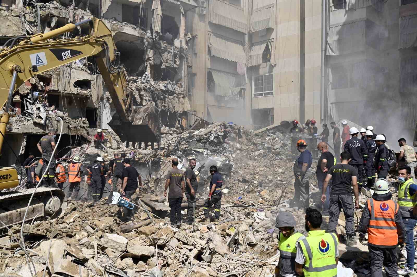 İsrail’in Cuma günü Lübnan’ın başkenti Beyrut’ta düzenlediği hava saldırısında hayatını