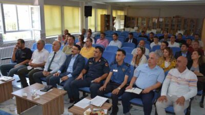 Afyonkarahisar Emirdağ Kaymakamı Yasin Akgül, geleceğin teminatı çocukların okul güvenliklerinin