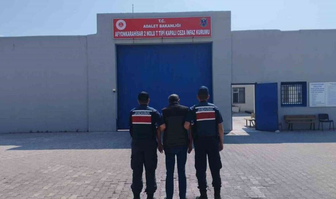 Afyonkarahisar’da kenevir ektiği gerekçesi ile 4 yıl hapis cezasıyla aranan