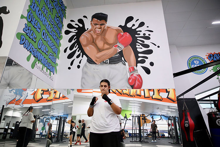 Dünya Gençler Kickboks Şampiyonası'nda bronz madalya kazanan 18 yaşındaki milli