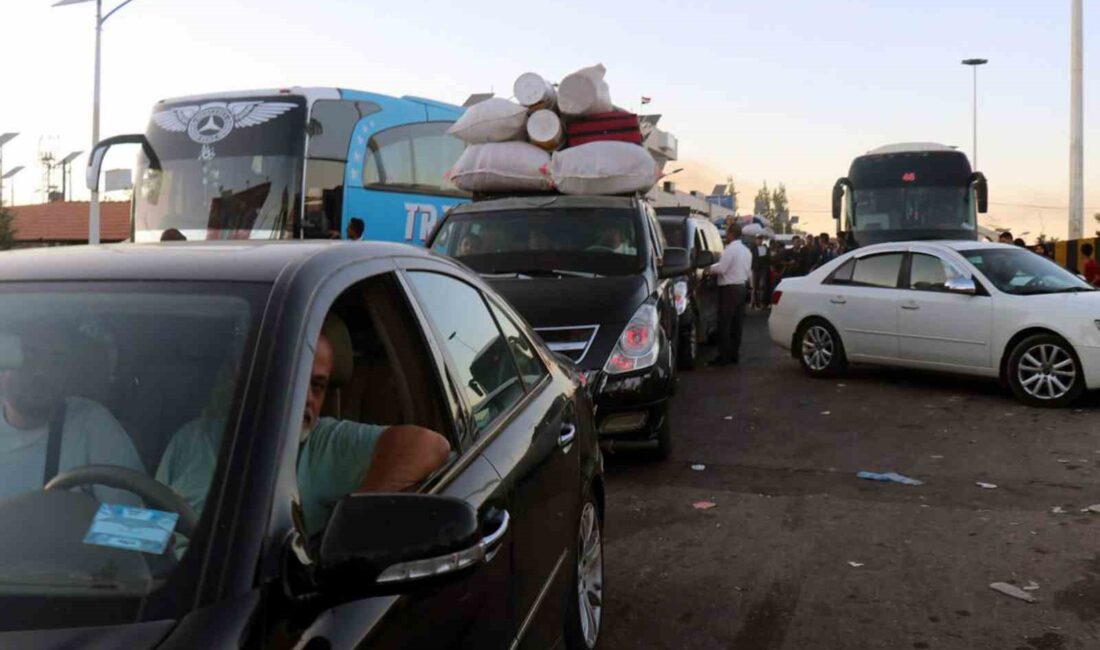 Lübnan’da yaşayan 17 bin 700 kişi, İsrail’in saldırıları nedeniyle Suriye’ye
