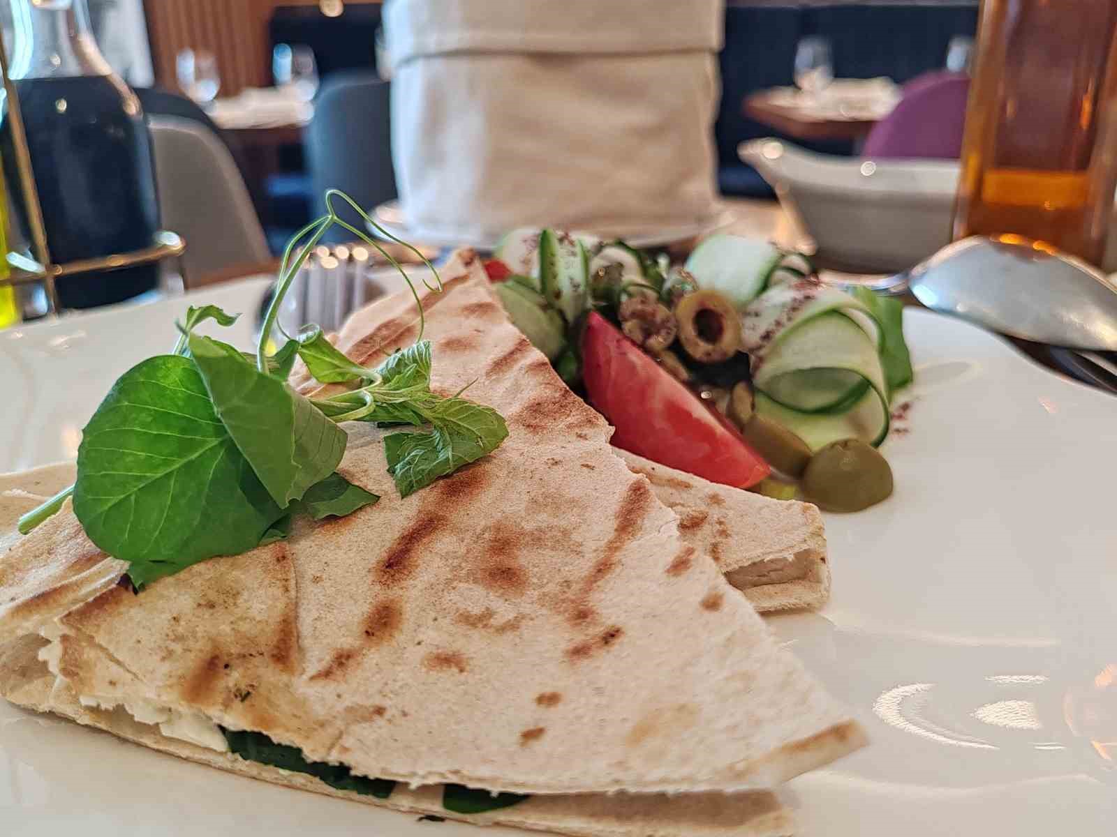 Meksika’da ünlü bir otel zincirine ait restoranda Ağustos ayı boyunca