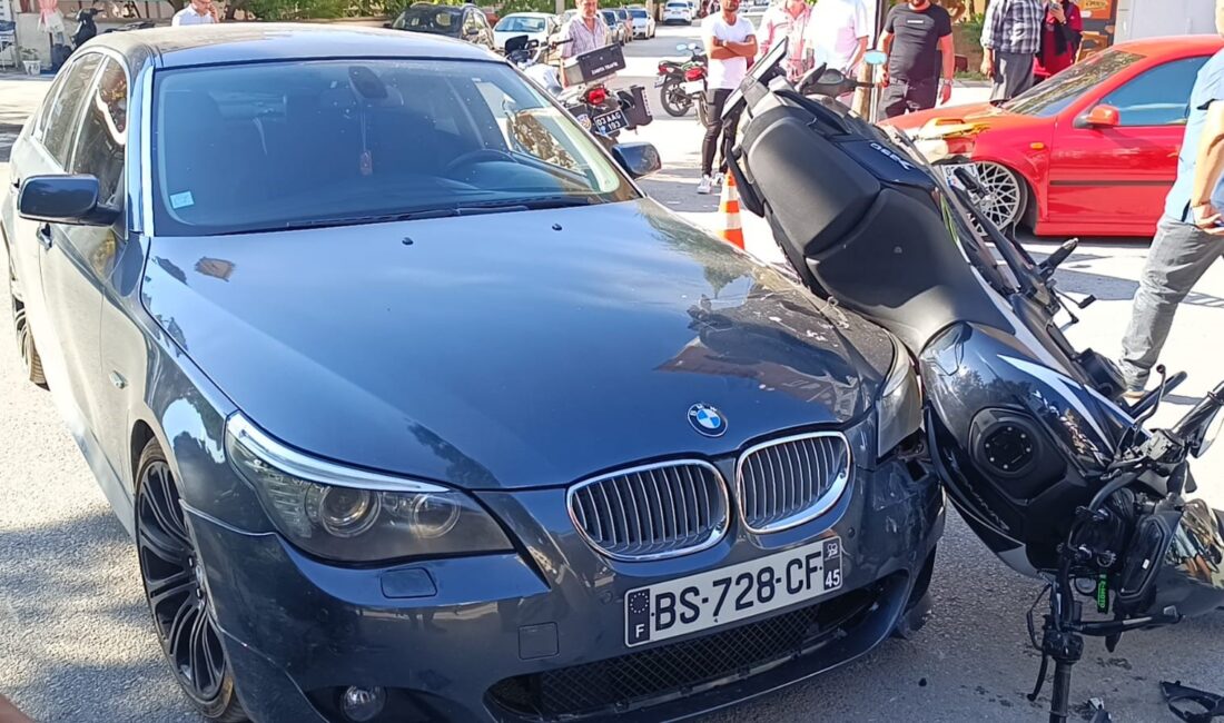 Afyonkarahisar’ın Sandıklı ilçesinde yabancı plakalı araçla çarpışan motosikletin sürücü ağır