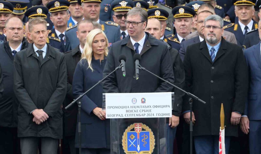 Sırbistan Cumhurbaşkanı Aleksandar Vucic, Cumhurbaşkanı ve Sırbistan Ordusu Başkomutanı sıfatıyla