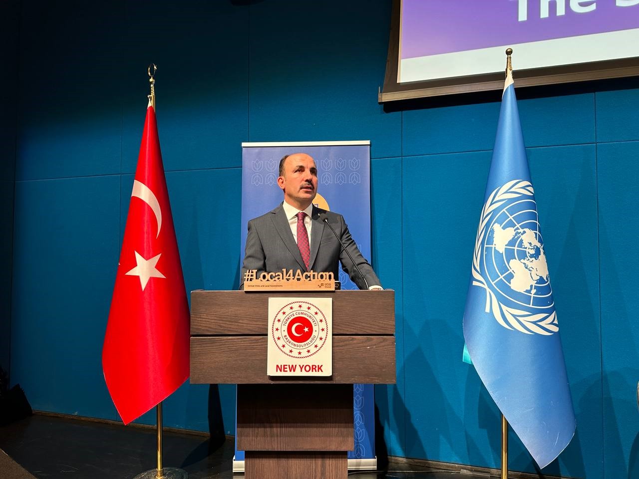 Dünya Belediyeler Birliği olarak da bilinen Birleşmiş Kentler ve Yerel