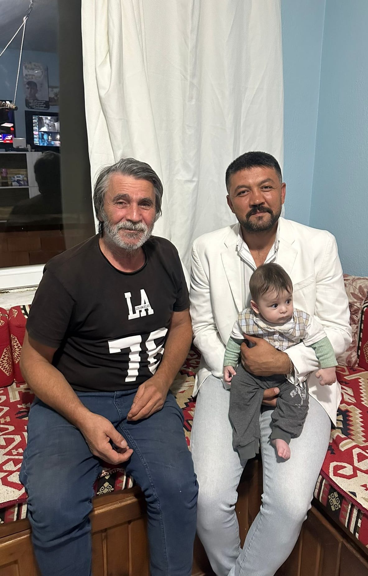 
Afyonkarahisar Ülkü Ocakları İl Başkanı Mesut Çetinkaya ve Ülkü Ocakları