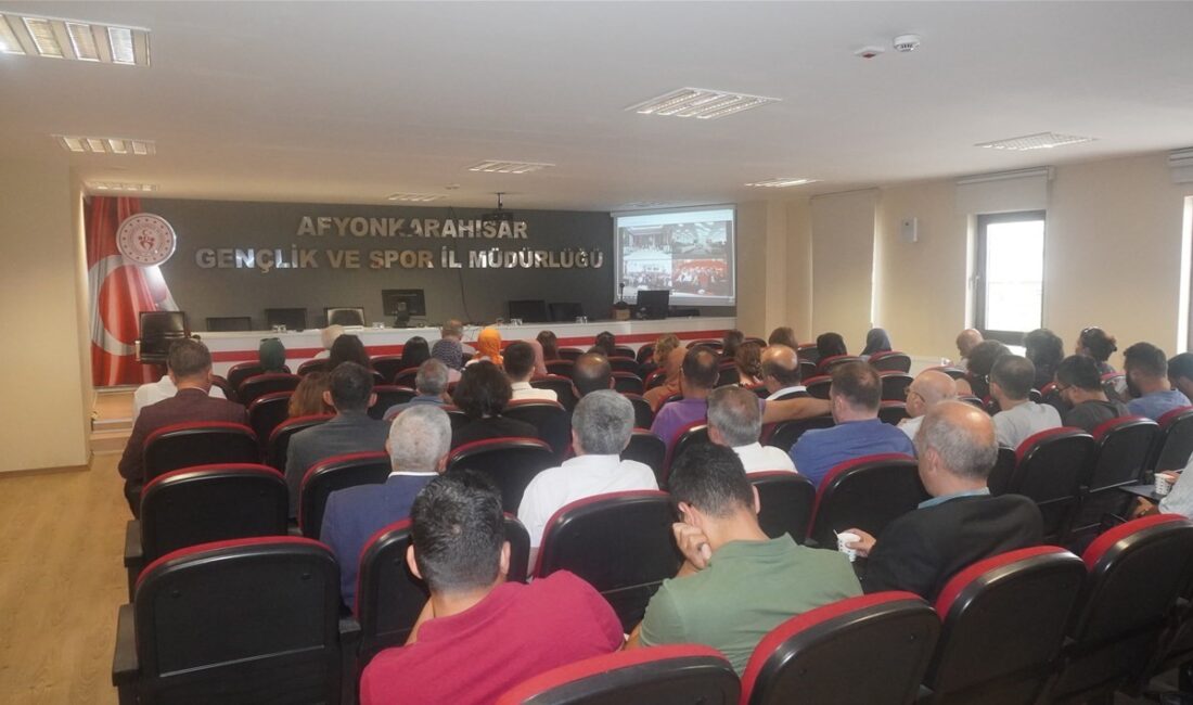 YENİ DÖNEM YURT HİZMETLERİ TOPLANTISI YAPILDI