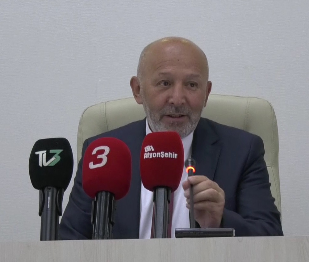
Afyonkarahisar İl Genel Meclisi Ekim ayı toplantısının 3. oturumu gerçekleştirildi.