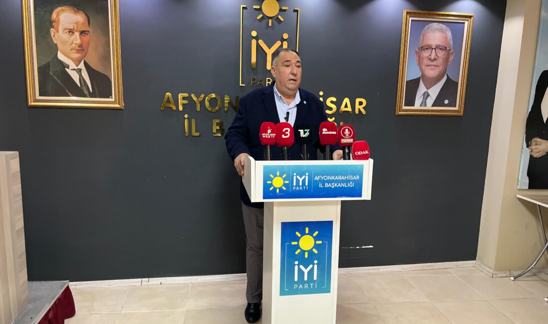 İYİ Parti Afyonkarahisar İl Başkanı Muhammet Mısırlıoğlu, haftalık değerlendirme toplantısında,