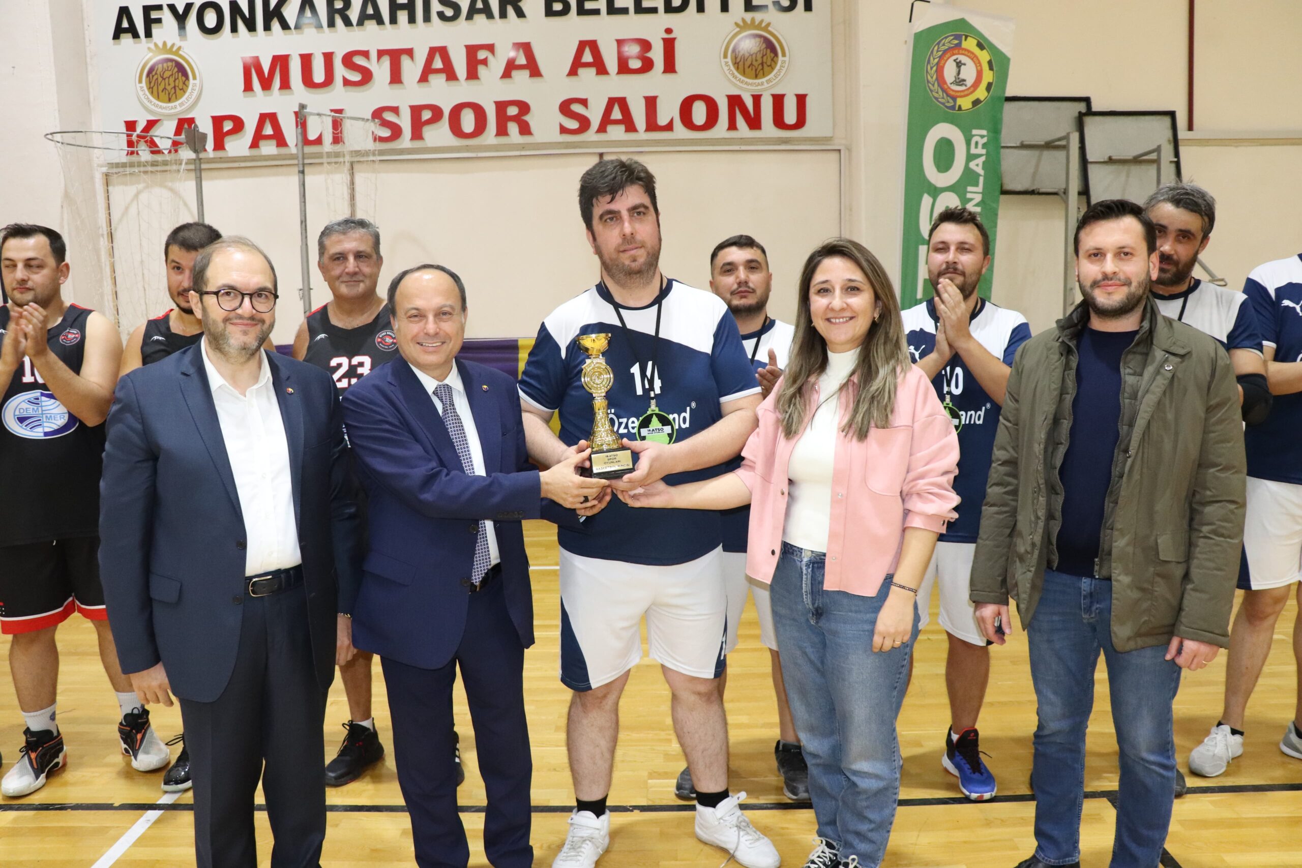 ATSO Spor Oyunları basketbol müsabakaları final maçı oynandı. Afyonkarahisar Barosu,