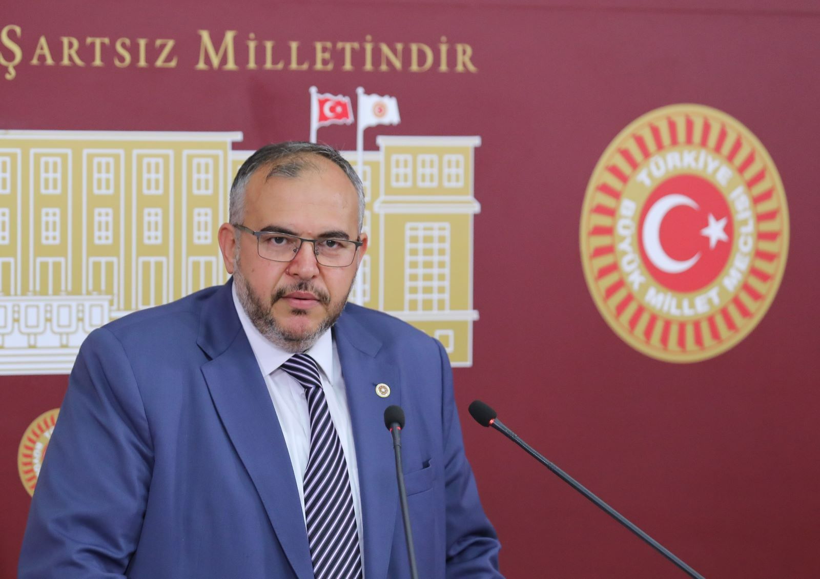 Saadet Partisi Hatay Milletvekili Doç. Dr. Necmettin Çalışkan, esnafların üzerindeki