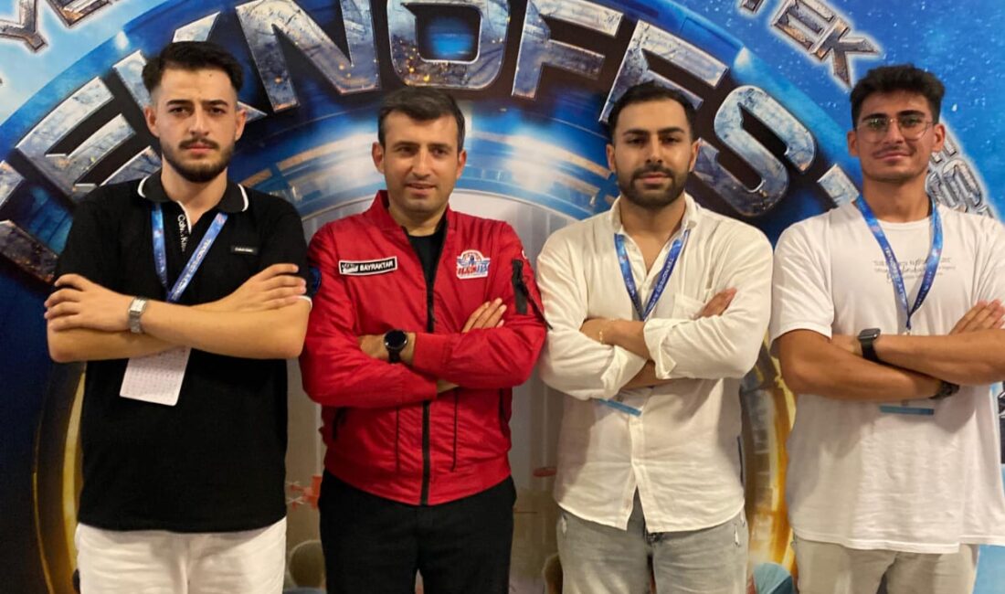 Afyon Kocatepe Üniversitesi (AKÜ) Afyon Meslek Yüksekokulu (MYO) öğrencilerinden oluşan