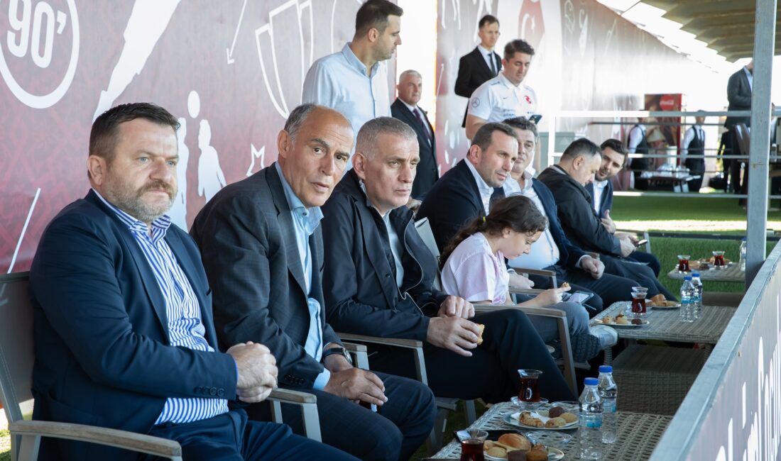 
UEFA Uluslar B Ligi 4. Grup'taki üçüncü maçında 11 Ekim'de