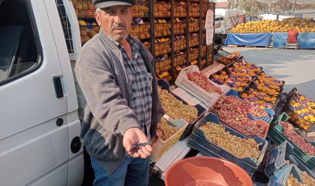 
Afyonkarahisar'ın Çay ilçesine bağlı Çayıryazı Köyü’ndeki sönmeyen yangın sonrası bir