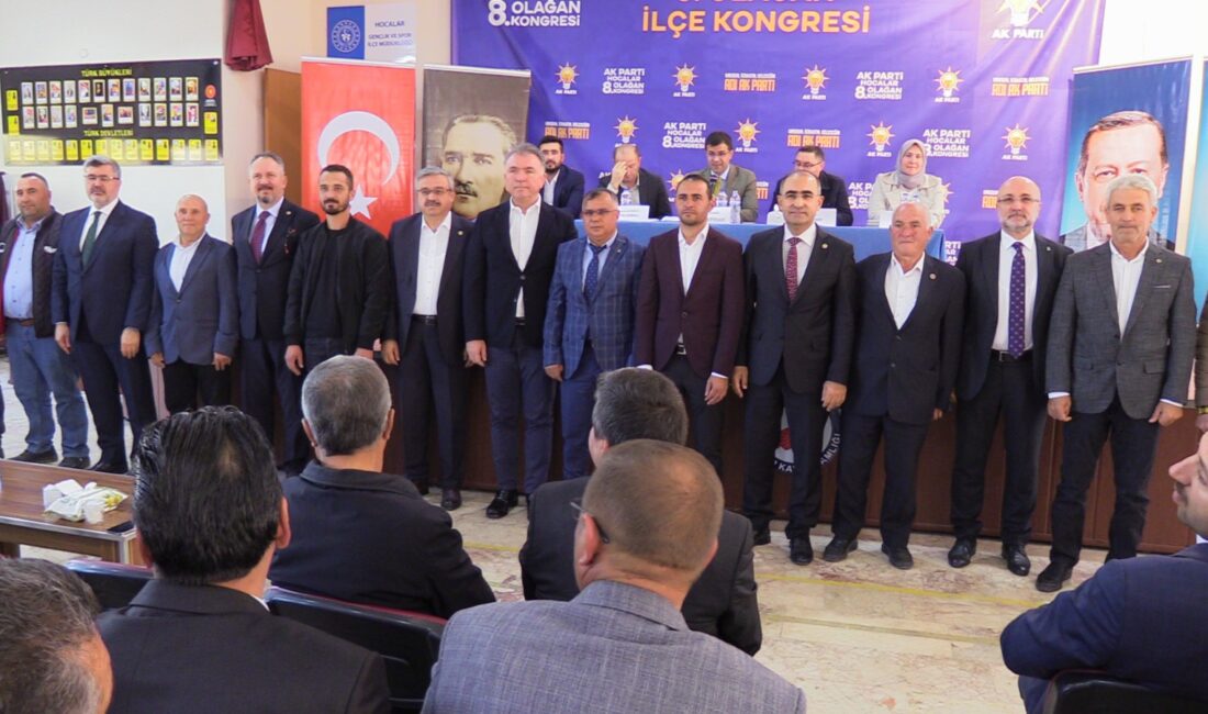 AK Parti Afyonkarahisar ilçe kongreleri devam ediyor. Hocalar ilçesinde yapılan