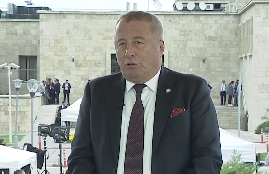 İYİ Parti Milletvekili Hakan Şeref Olgun, Kanal 3’ün meclisin yeni