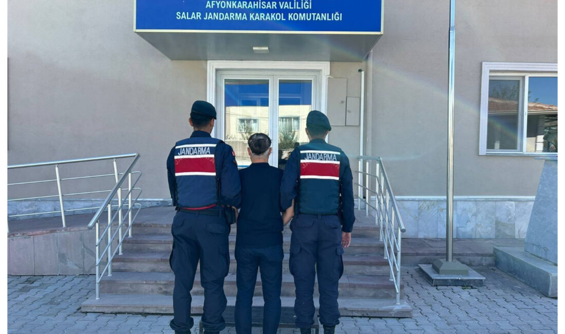 FETÖ/PDY silahlı terör örgütüne üye olmak ve kamu kurum ve