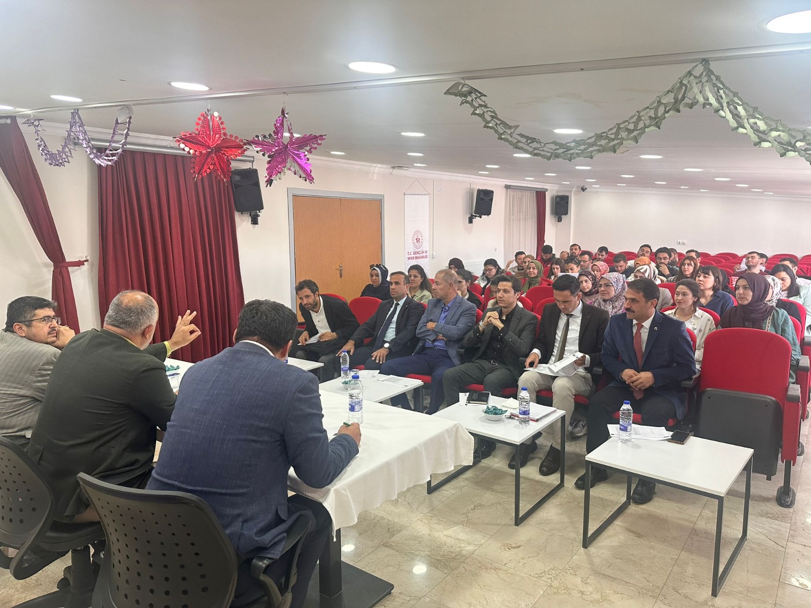 Afyonkarahisar Gençlik ve Spor İl Müdürlüğü’nün düzenlediği Gençlik Hizmetleri Olağan
