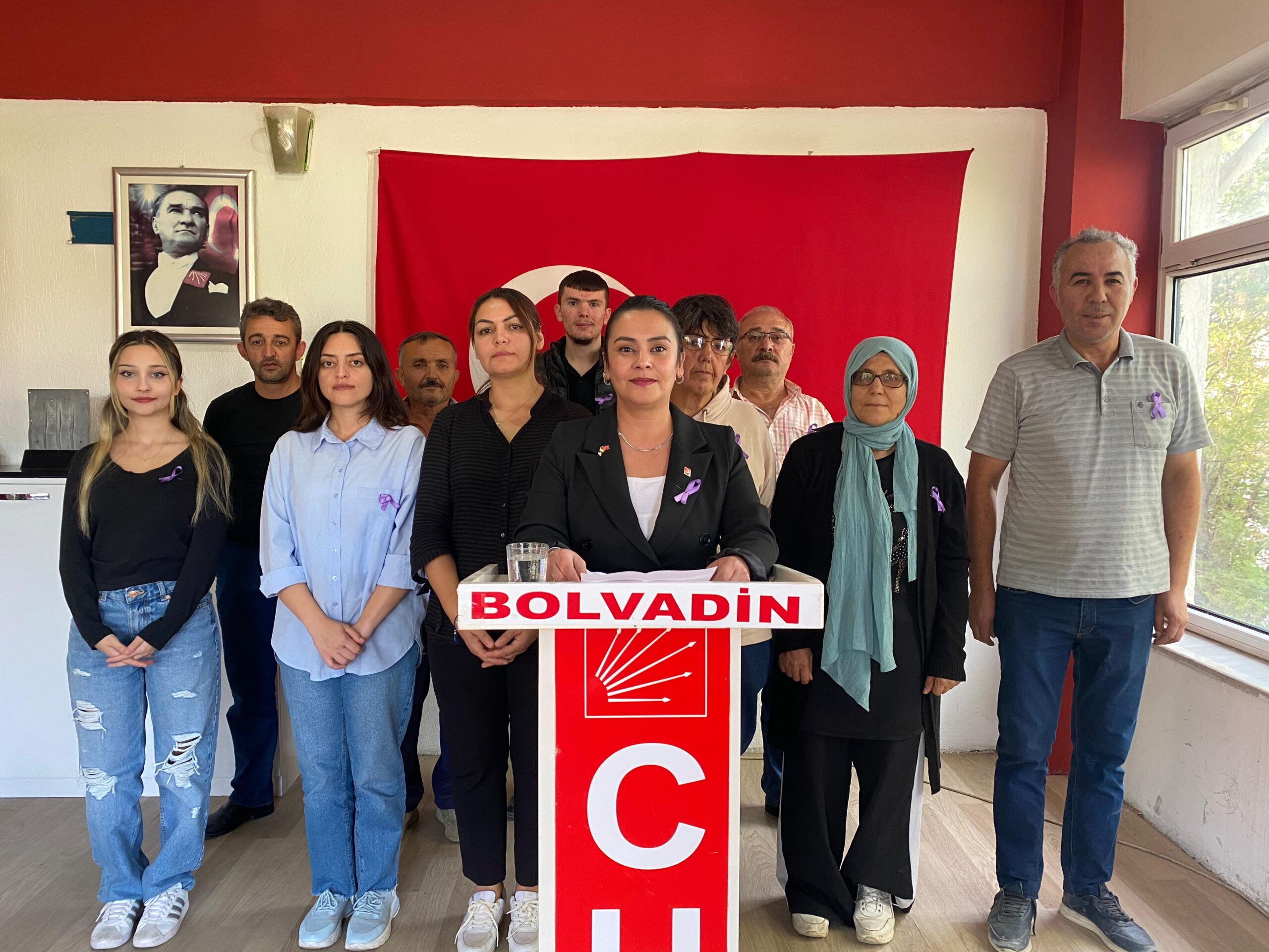 CHP Bolvadin İlçe Kadın Kolları Başkanı Özlem Ergün Kumru; ‘11