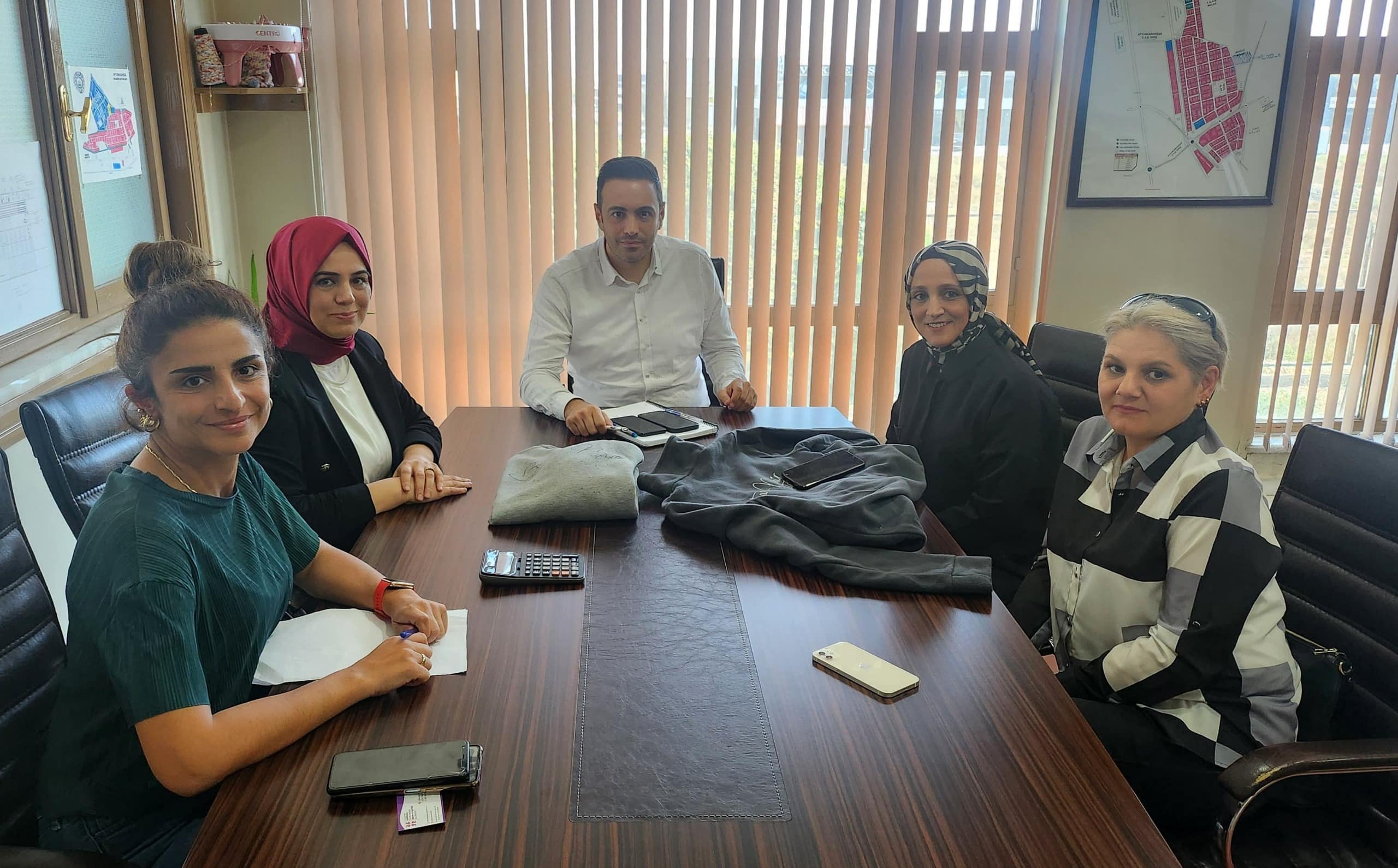 Kadınları ekonomik açıdan destekleyen, üretime dahil ederken aynı zamanda meslek
