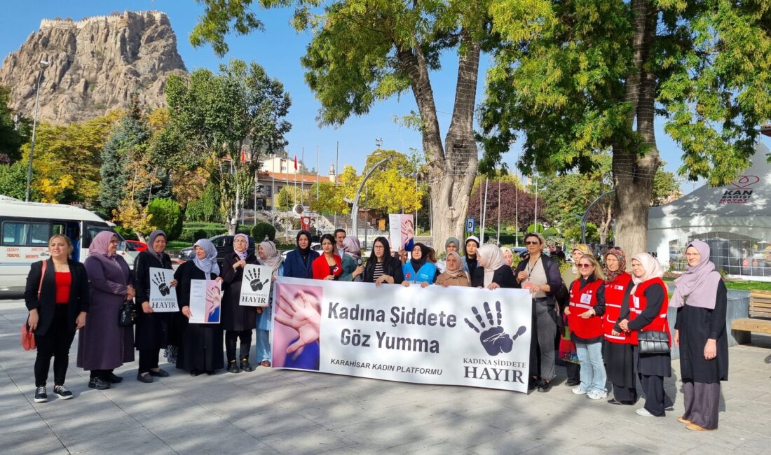 Kadın ve çocuk cinayetleri konusunda açıklamalarda bulunan KADEM Başkanı Huriye