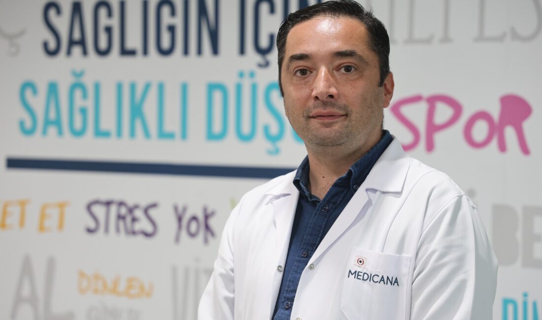 
Sonbaharın gelmesi ve okulların açılmasıyla birlikte covid, influenza ve diğer