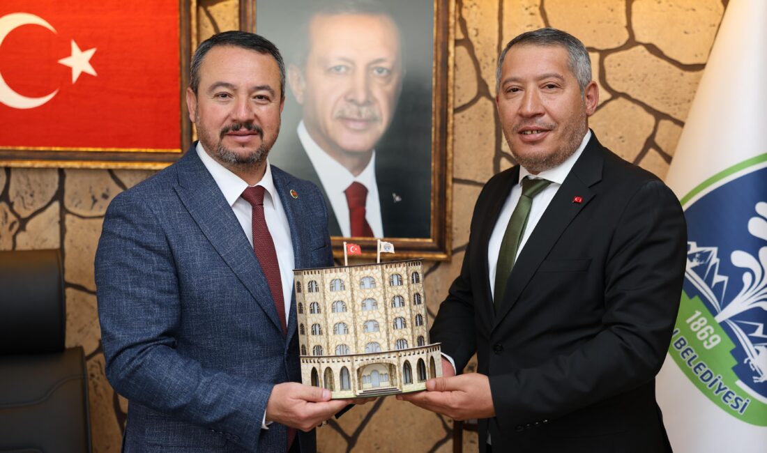 Dinar Belediye Başkanı Veysel Topçu, Dinar Esnaf ve Sanatkarlar Odası