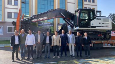 İlçe halkına daha hızlı ve kaliteli hizmet sunmak istediklerini belirten