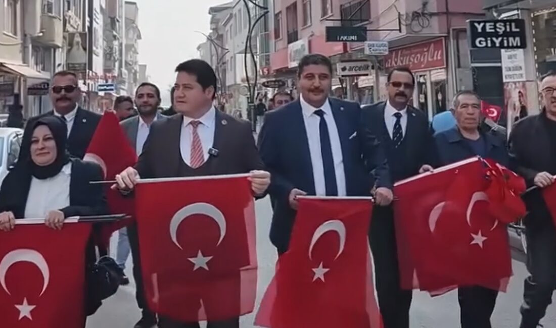 Bolvadin Belediye Başkanı Derviş Aynacı, Cumhuriyetimizin 101. yılı münasebetiyle Bolvadin’in