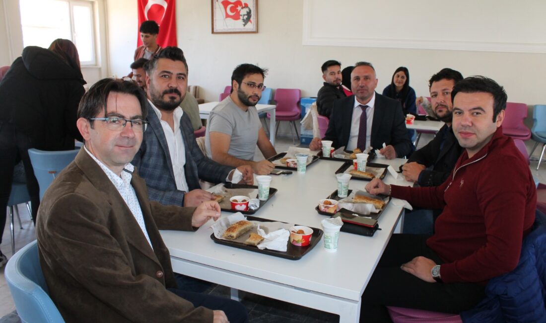 Afyon Kocatepe Üniversitesi Çay Meslek Yüksek Okulu öğrencileri tarafından ilk